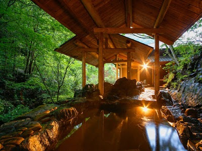 湯山荘 阿讃琴南