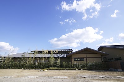 極楽湯 津店