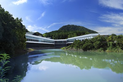 宗像王丸・天然温泉 やまつばさ - 福岡県宗像市の温泉