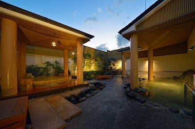 小田原お堀端 万葉の湯 - 神奈川県小田原市の温泉