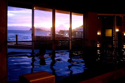 稲村ヶ崎温泉 - 神奈川県鎌倉市の温泉